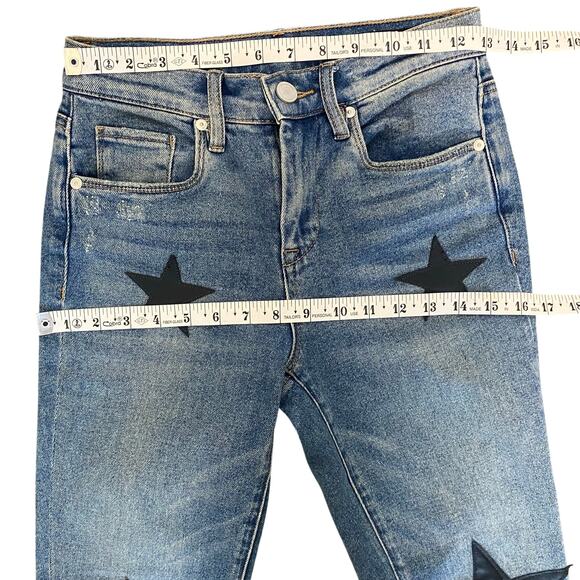 Blank NYC Jeans Womens Size 24 The Madison Crop with Stars Medium Wash - Picture 3 of 10